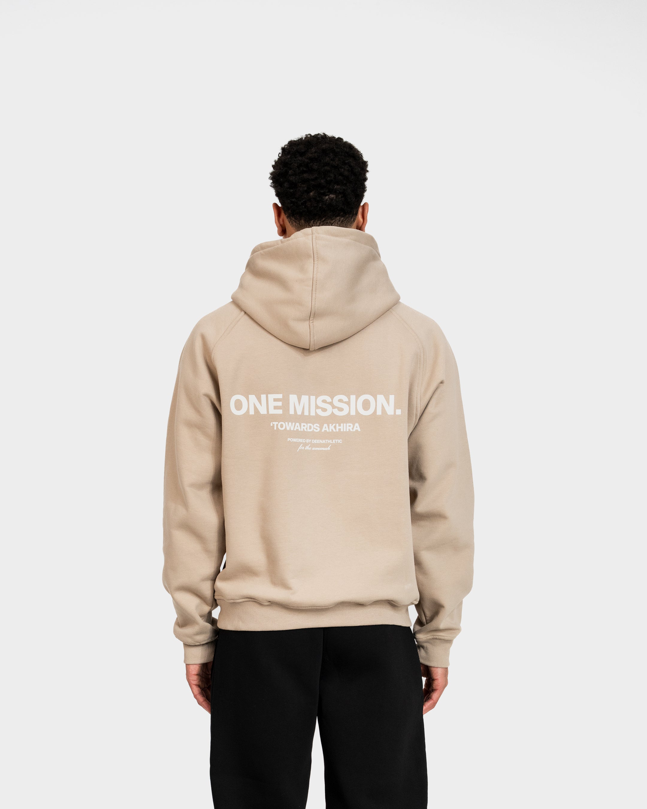 Sand One Mission Hoodie – Deenathletic